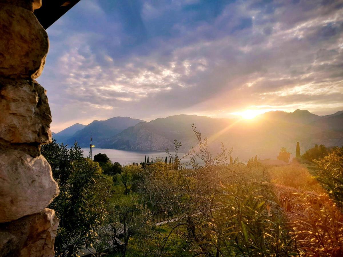 Appartamento Anna E Marco Malcesine Exteriör bild